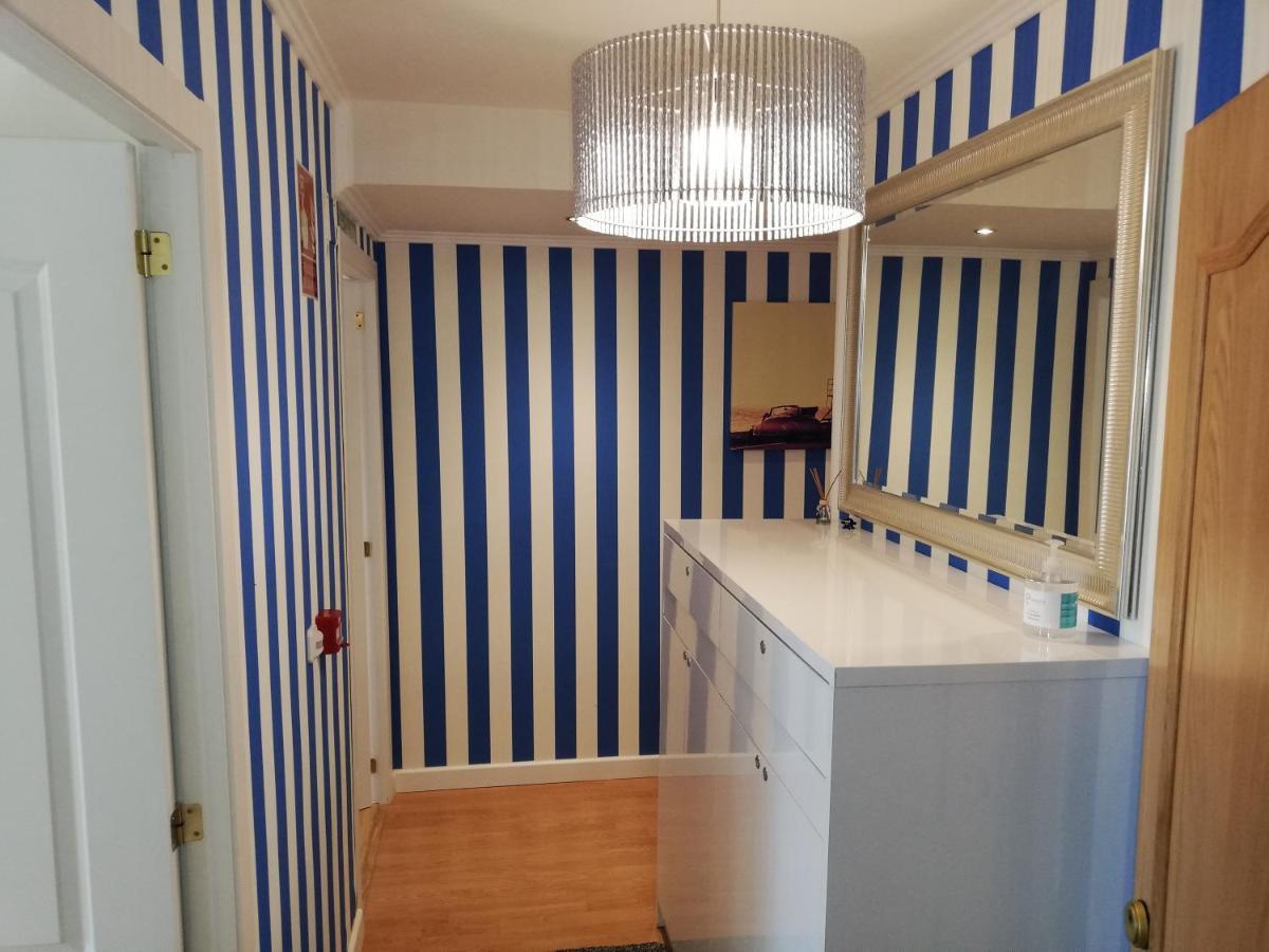 Residencia Compostela Bed & Breakfast Santiago de Compostela Ngoại thất bức ảnh