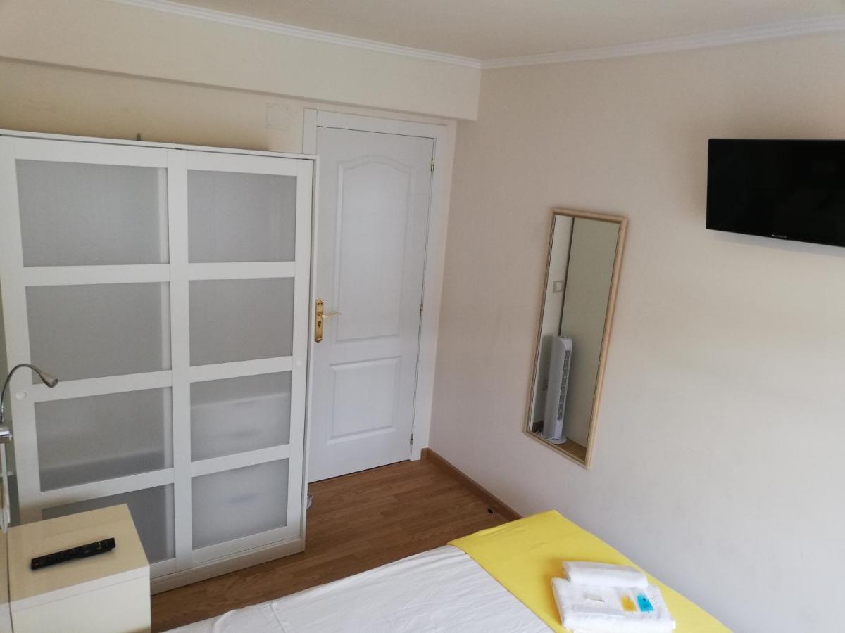 Residencia Compostela Bed & Breakfast Santiago de Compostela Ngoại thất bức ảnh