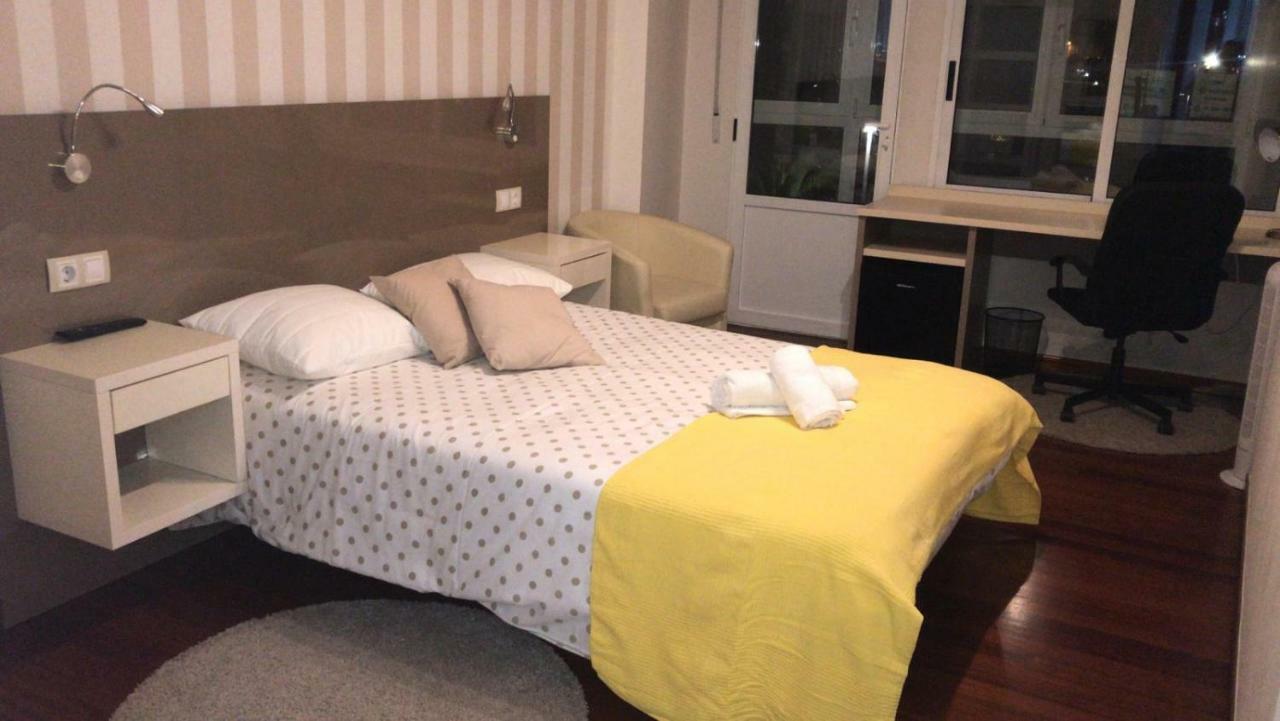 Residencia Compostela Bed & Breakfast Santiago de Compostela Ngoại thất bức ảnh